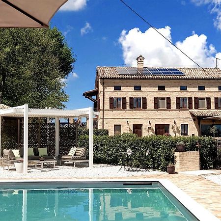 Bed And Breakfast La Vecchia Scuola Montefano Exterior photo