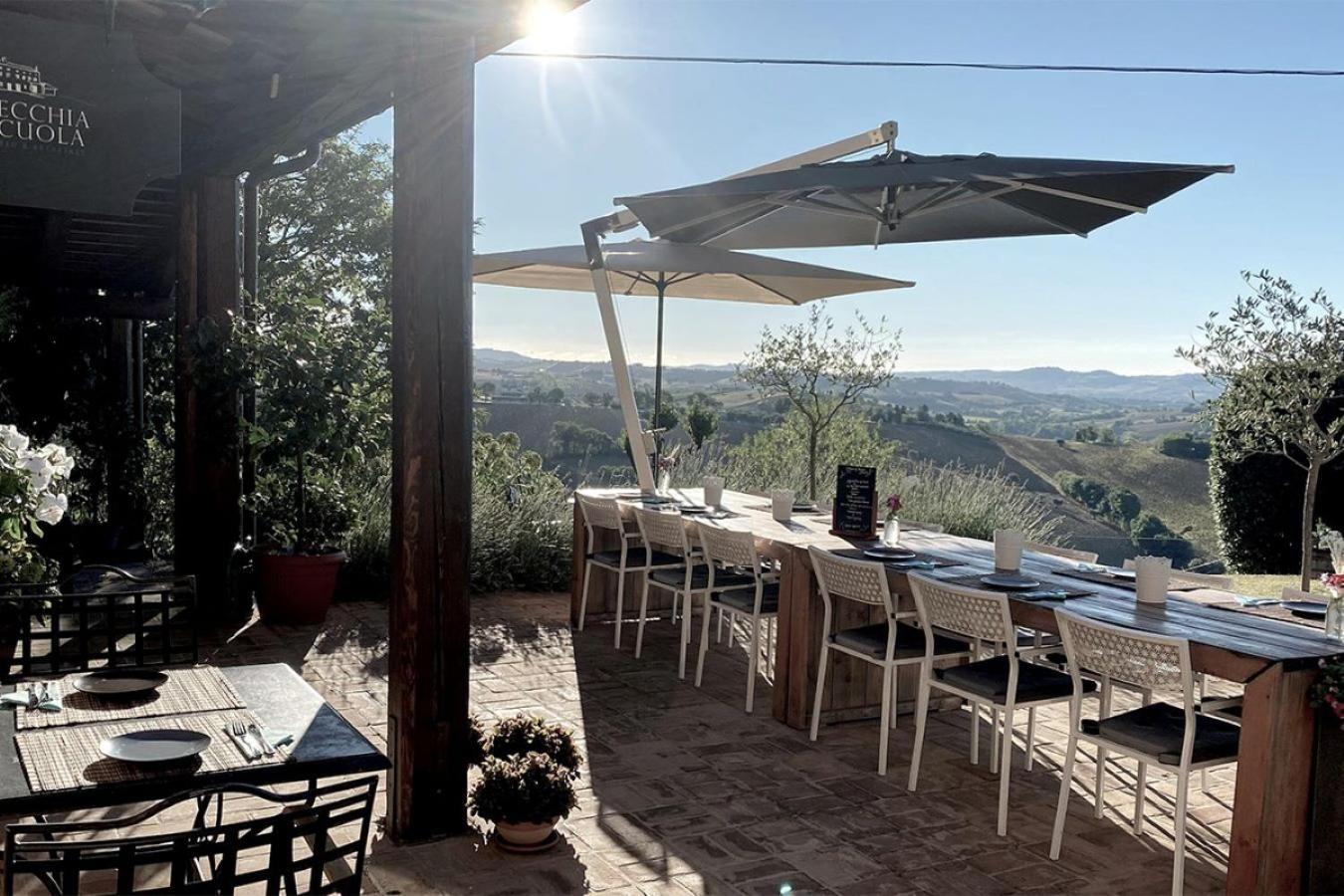 Bed And Breakfast La Vecchia Scuola Montefano Exterior photo
